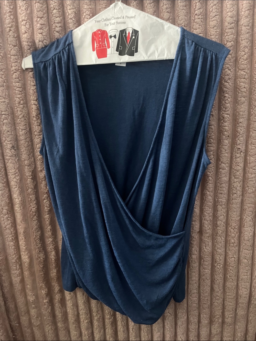 Athleta Navy Draped V-Neck Sleeveless Tank